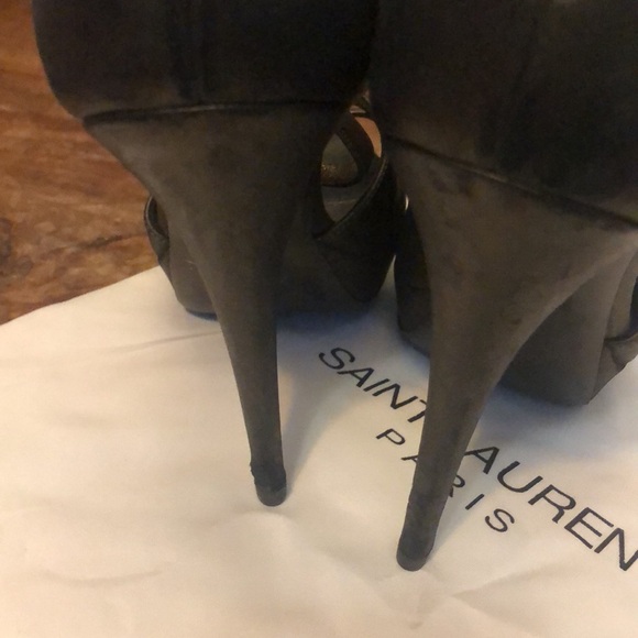 YSL stiletto Bronze open toe cross strap platform heel. Sexy metallic black gold - Picture 6 of 9
